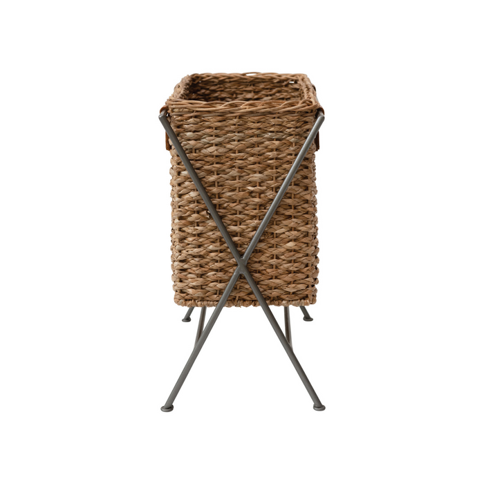WOVEN MAGAZINE RACK